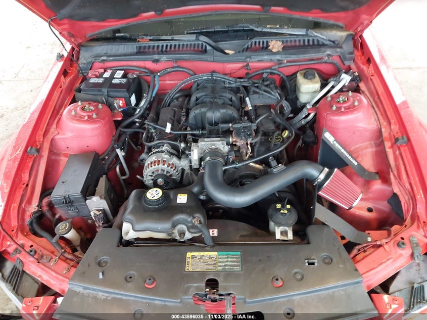 2007 Ford Mustang V6 Deluxe/V6 Premium VIN: 1ZVFT80N975305101 Lot: 43596035