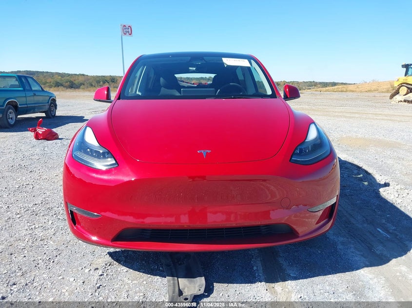 2023 Tesla Model Y Awd/Long Range Dual Motor All-Wheel Drive VIN: 7SAYGDEE7PA102918 Lot: 43596038