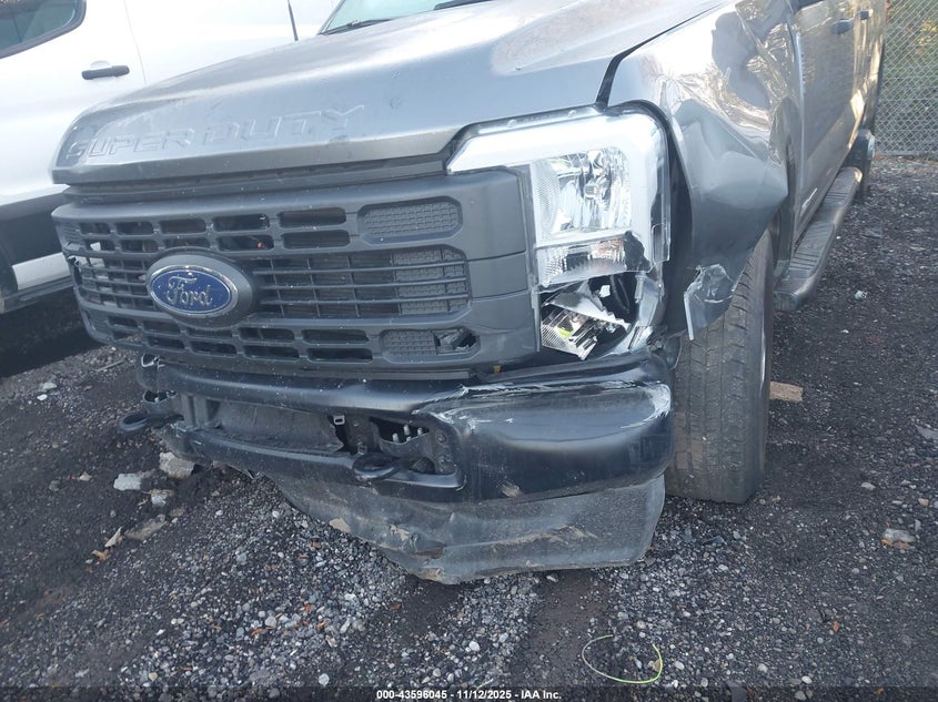 2025 Ford F-350 Xl VIN: 1FT8W3BT2SEC45804 Lot: 43596045