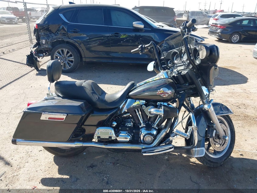 2007 Harley-Davidson Flhtcui VIN: 1HD1FC41X7Y712162 Lot: 43596081