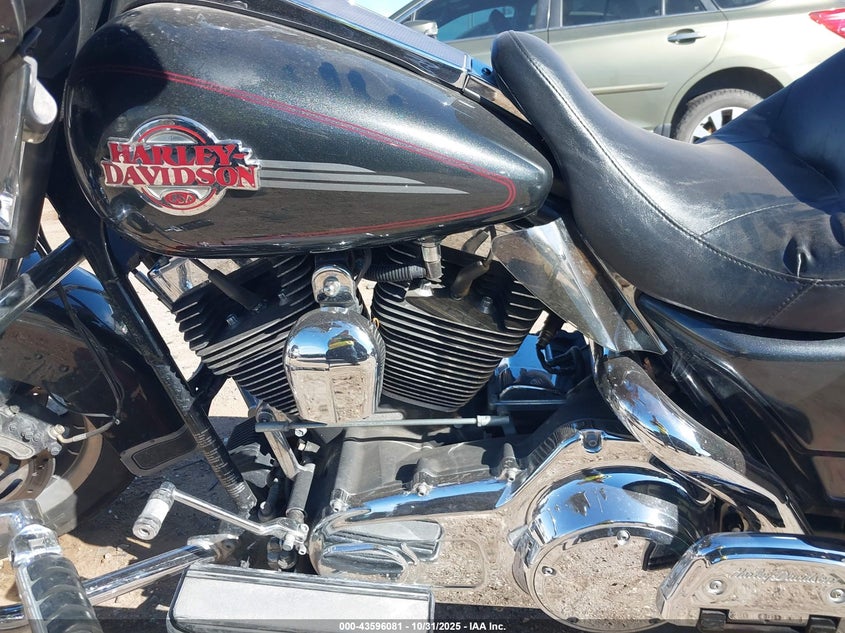 2007 Harley-Davidson Flhtcui VIN: 1HD1FC41X7Y712162 Lot: 43596081