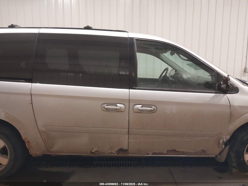 2006 Dodge Grand Caravan Sxt VIN: 2D4GP44L36R779126 Lot: 43596082