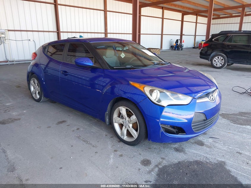 HYUNDAI VELOSTER BASE W/GRAY