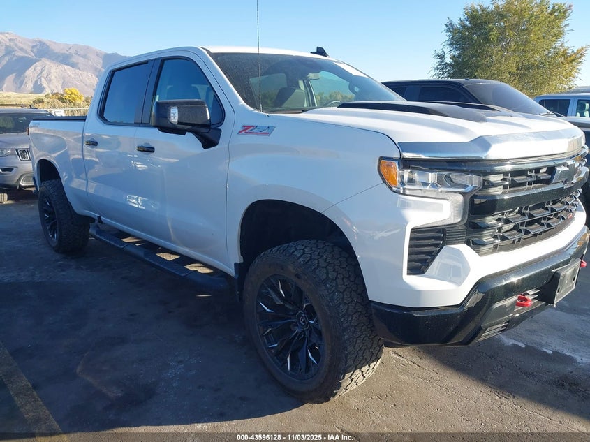 2023 CHEVROLET SILVERADO 1500 4WD  STANDARD BED LT TRAIL BOSS - 3GCUDFED9PG306656