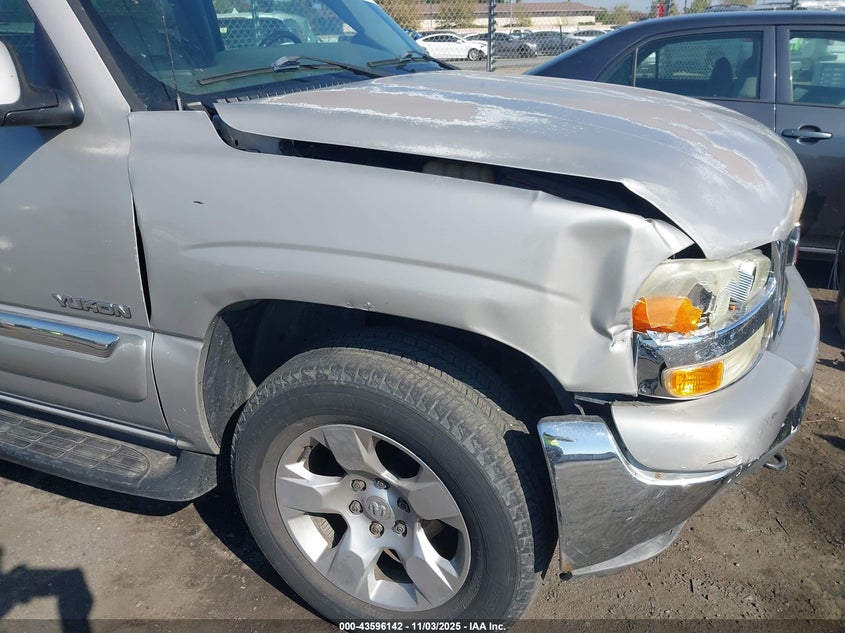 2004 GMC Yukon Sle VIN: 1GKEK13T64J251377 Lot: 43596142