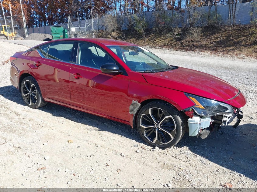 NISSAN ALTIMA SR INTELLIGENT AWD
