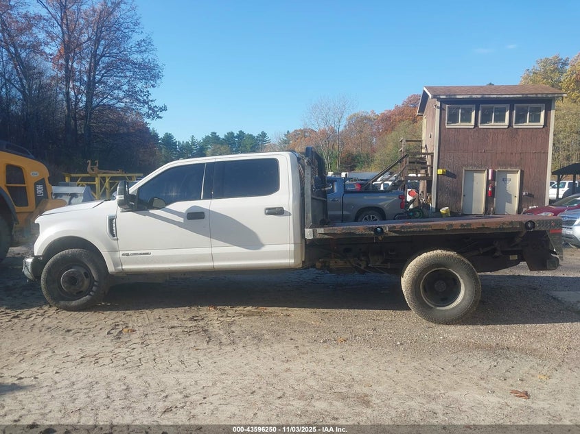 2020 Ford F-350 Chassis Xlt VIN: 1FD8W3HT4LEC45937 Lot: 43596250