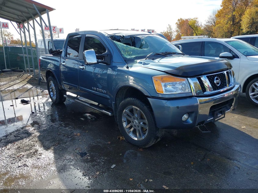 NISSAN TITAN SL