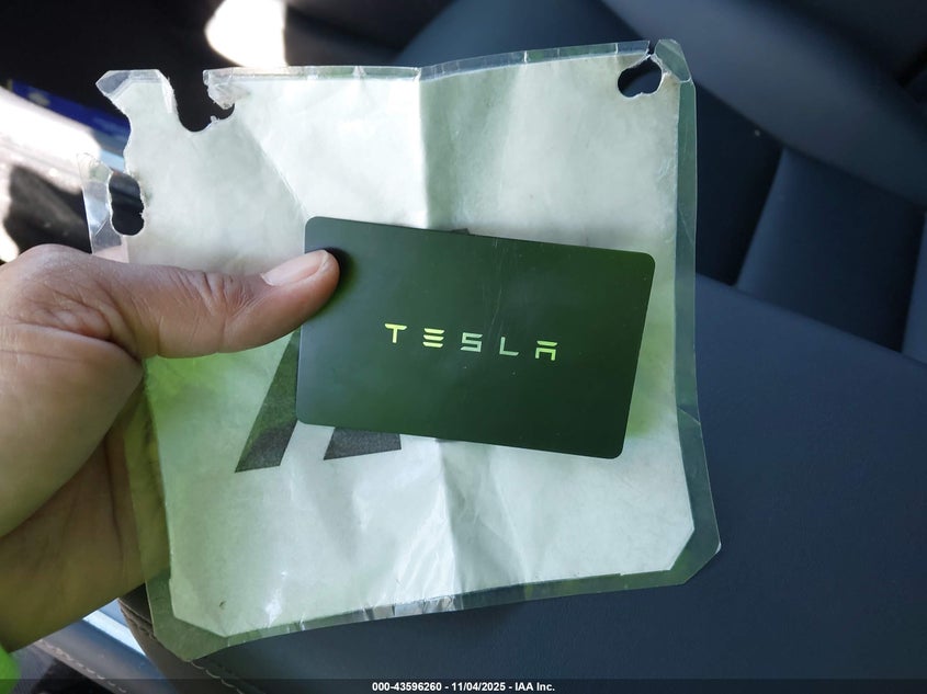 2023 TESLA MODEL Y AWD/LONG RANGE DUAL MOTOR ALL-WHEEL DRIVE 7SAYGDEE7PA147213