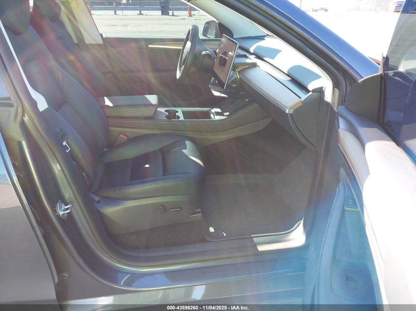 2023 TESLA MODEL Y AWD/LONG RANGE DUAL MOTOR ALL-WHEEL DRIVE 7SAYGDEE7PA147213