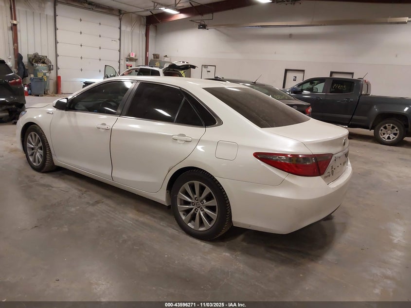 2015 TOYOTA CAMRY HYBRID XLE - 4T1BD1FK6FU164586