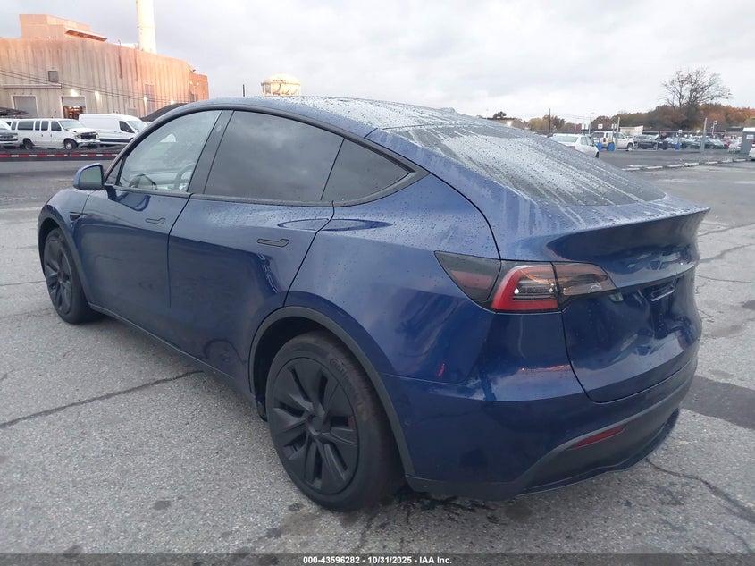 5YJYGDEE2MF298956 2021 TESLA MODEL Y photo no. 3