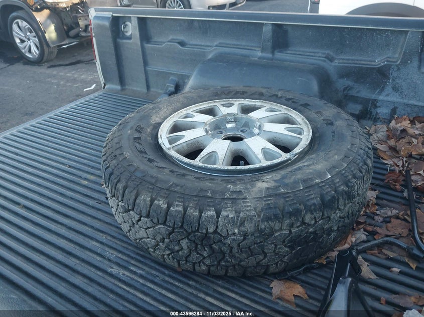 2003 GMC Sonoma Sls VIN: 1GTDT19X438112238 Lot: 43596284