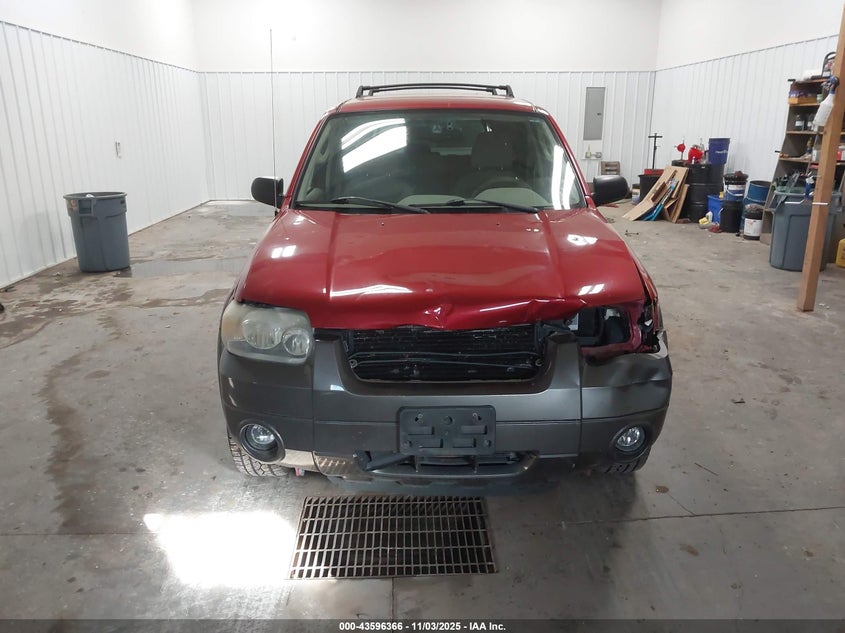 2005 Ford Escape Xlt VIN: 1FMYU93105KA35810 Lot: 43596366