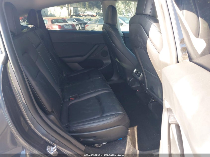 2023 Tesla Model Y Awd/Long Range Dual Motor All-Wheel Drive VIN: 7SAYGAEE4PF609339 Lot: 43596733