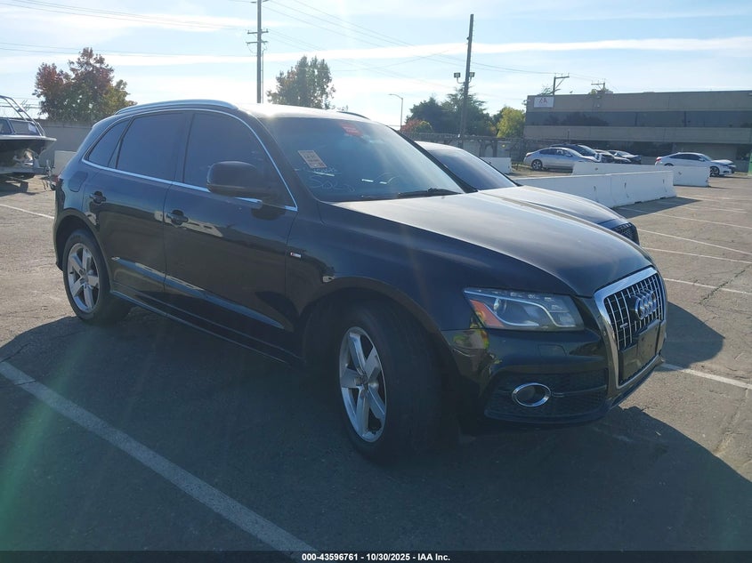 AUDI Q5 3.2 PREMIUM PLUS
