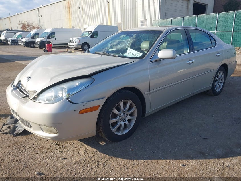 JTHBF30G030125220 2003 LEXUS ES photo no. 2