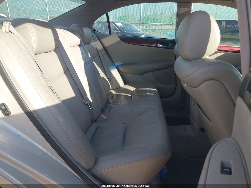 JTHBF30G030125220 2003 LEXUS ES photo no. 8