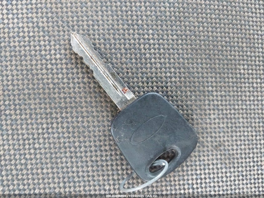 2000 Ford Ranger Xl/Xlt VIN: 1FTYR14V9YTA85113 Lot: 43596969