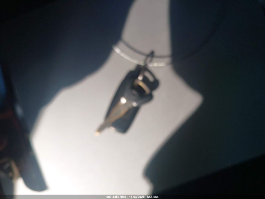 2002 Mazda Protege Dx/Es/Lx VIN: JM1BJ226021630603 Lot: 43597005