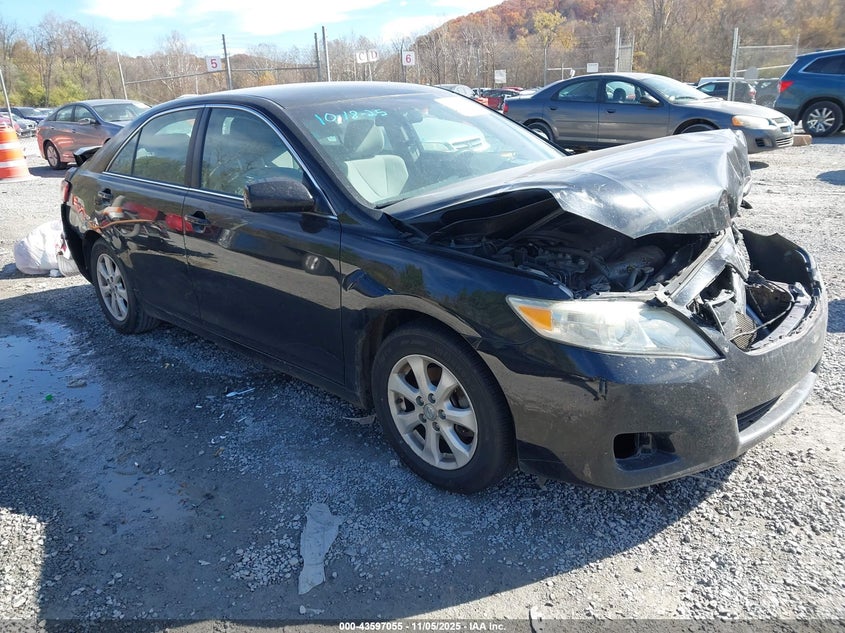 TOYOTA CAMRY SE/LE/XLE