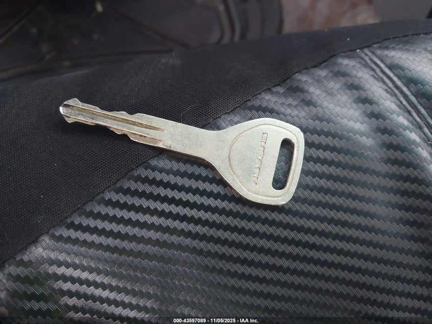 2001 Subaru Legacy L VIN: 4S3BH635817309560 Lot: 43597089