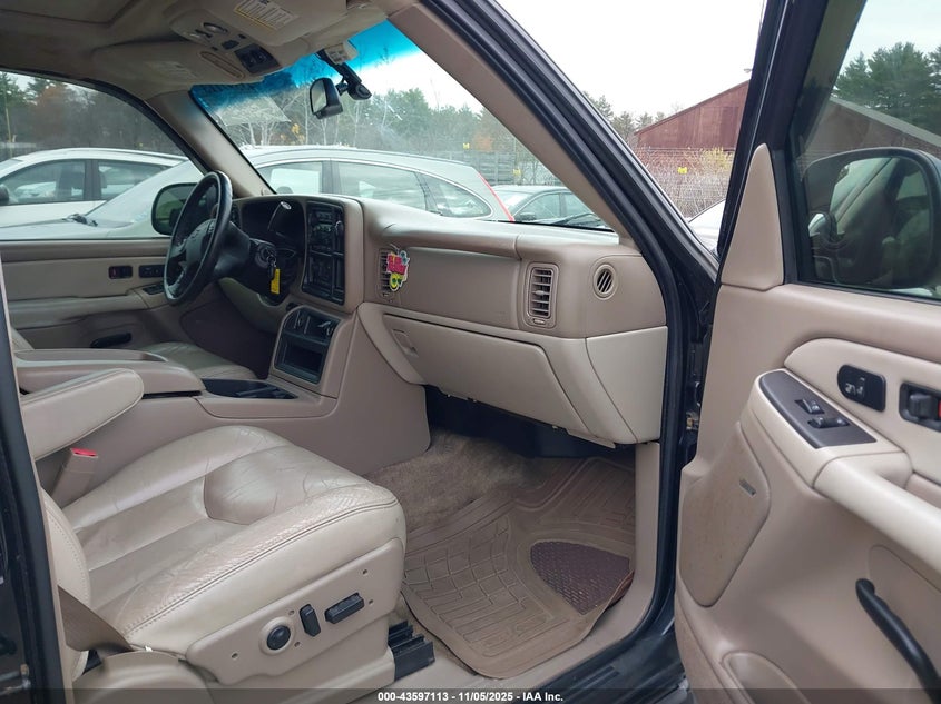 1GNEK13T93R179495 2003 CHEVROLET TAHOE photo no. 5
