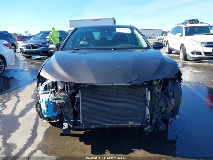 2019 TOYOTA CAMRY HYBRID LE 4T1B31HK6KU511246