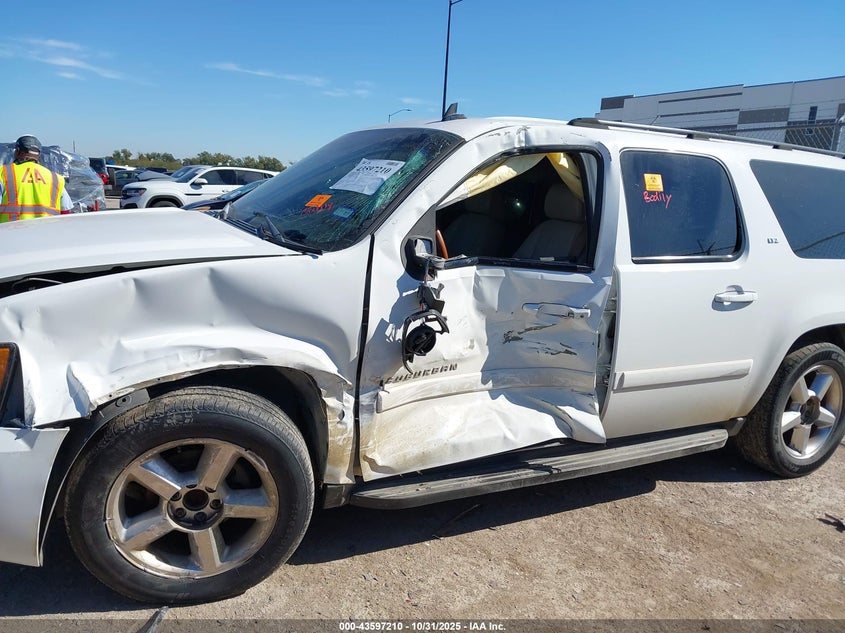 2007 Chevrolet Suburban 1500 Ltz VIN: 3GNFC16007G115242 Lot: 43597210