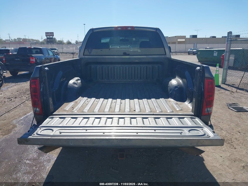 2005 Dodge Ram 1500 Slt/Laramie VIN: 1D7HU18D35S264450 Lot: 43597239