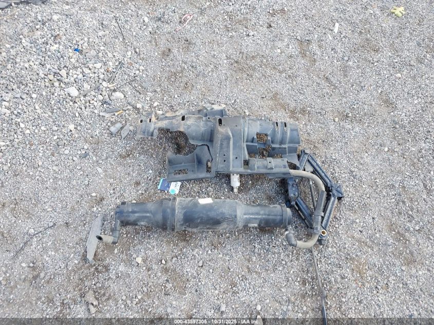 2005 Mercury Sable Ls VIN: 1MEFM55S05A617789 Lot: 43597305