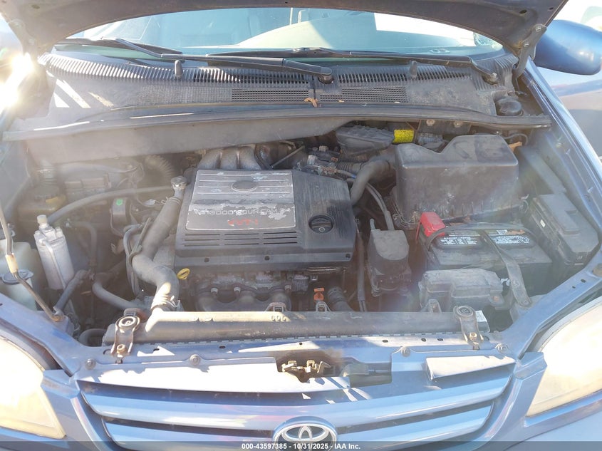 2002 Toyota Sienna Xle VIN: 4T3ZF13C72U490517 Lot: 43597385