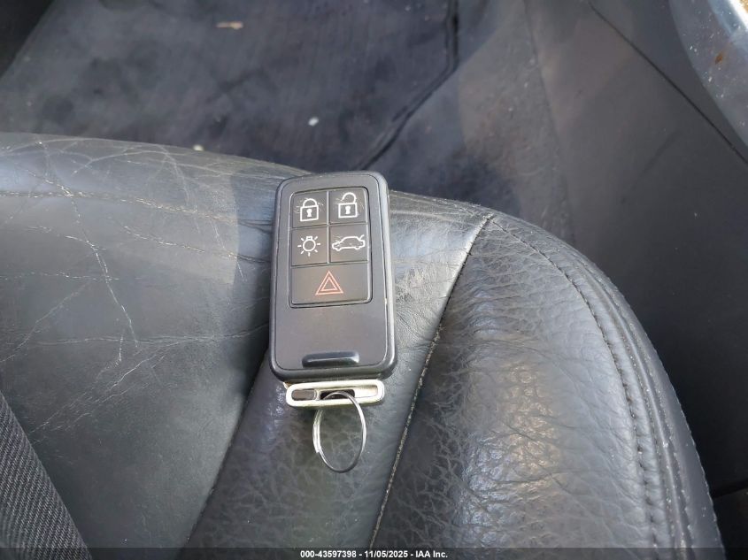 2012 Volvo S60 T6 VIN: YV1902FH4C2077263 Lot: 43597398