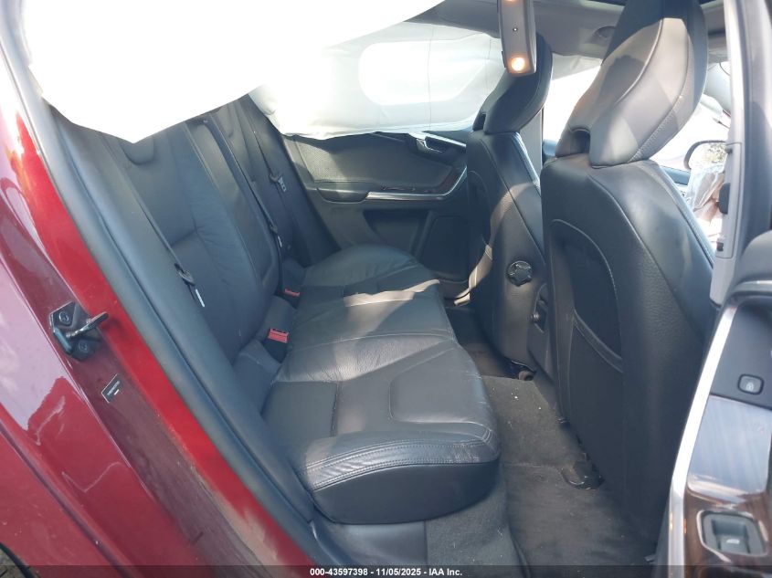 2012 Volvo S60 T6 VIN: YV1902FH4C2077263 Lot: 43597398