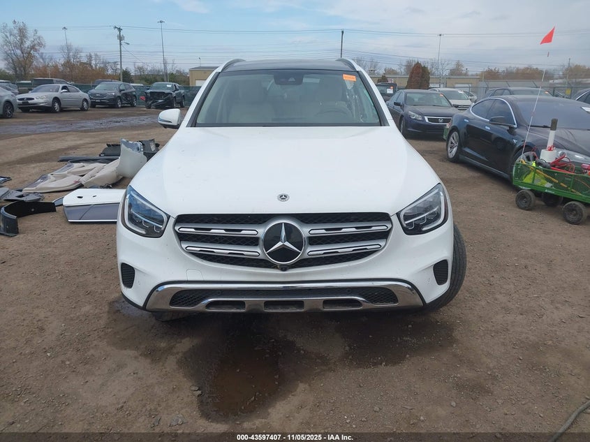 2022 Mercedes-Benz Glc 300 4Matic Suv VIN: W1N0G8EB0NG117802 Lot: 43597407