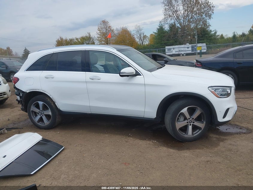 2022 Mercedes-Benz Glc 300 4Matic Suv VIN: W1N0G8EB0NG117802 Lot: 43597407