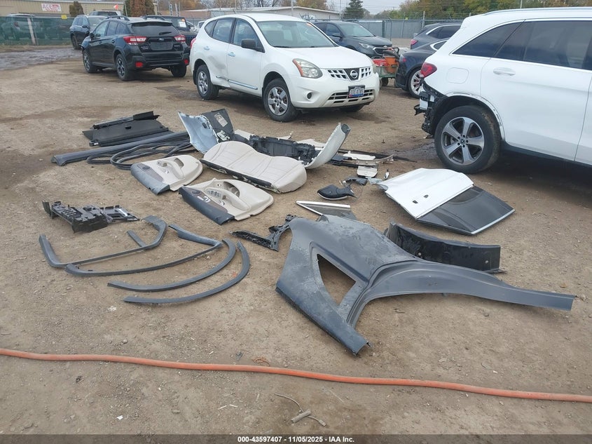 2022 Mercedes-Benz Glc 300 4Matic Suv VIN: W1N0G8EB0NG117802 Lot: 43597407