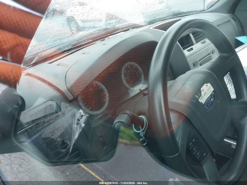 2009 Ford Escape Xlt VIN: 1FMCU93G79KB53132 Lot: 43597410