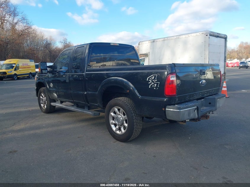 1FT8X3BT5CEB36476 2012 FORD F350 photo no. 3