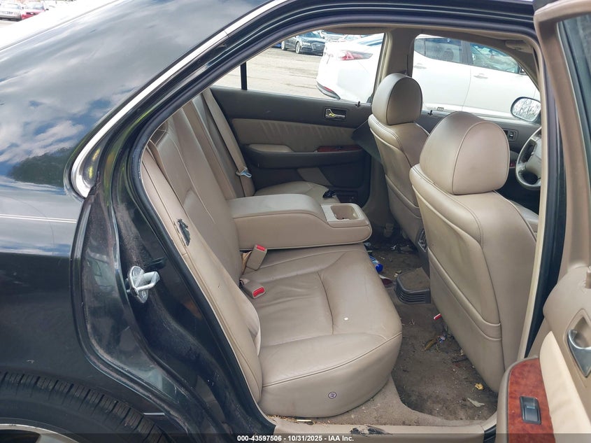 2002 Acura Rl 3.5 VIN: JH4KA96522C011305 Lot: 43597506