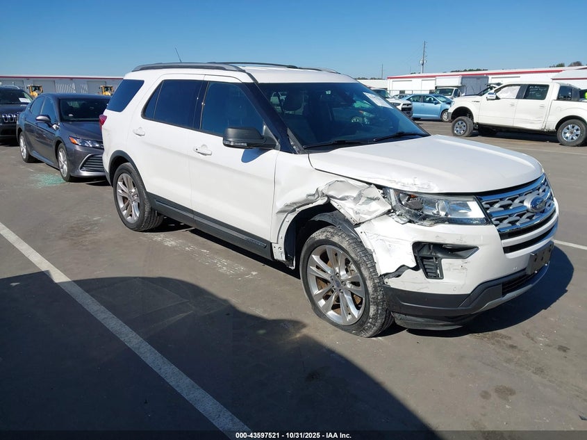 FORD EXPLORER XLT