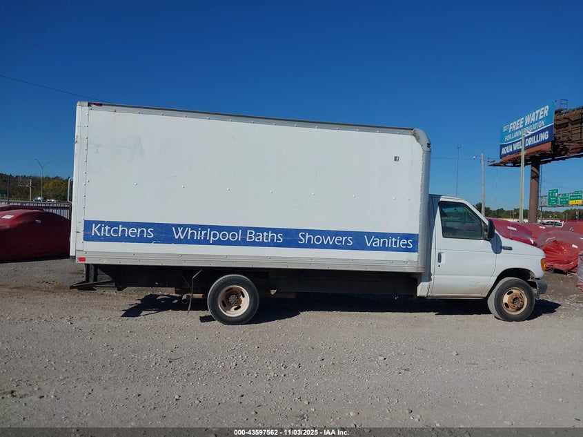 2005 Ford E-350 Cutaway Standard VIN: 1FDWE35L85HA71032 Lot: 43597562