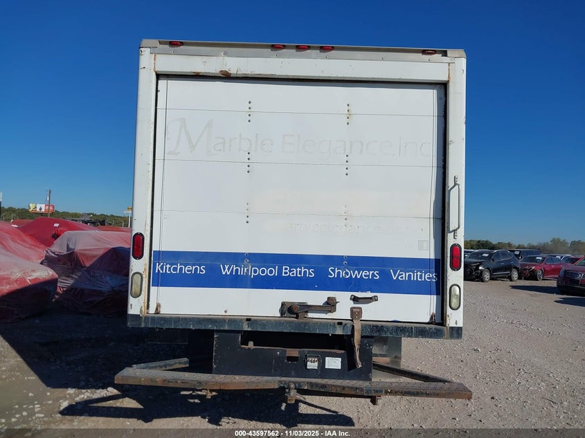 2005 Ford E-350 Cutaway Standard VIN: 1FDWE35L85HA71032 Lot: 43597562