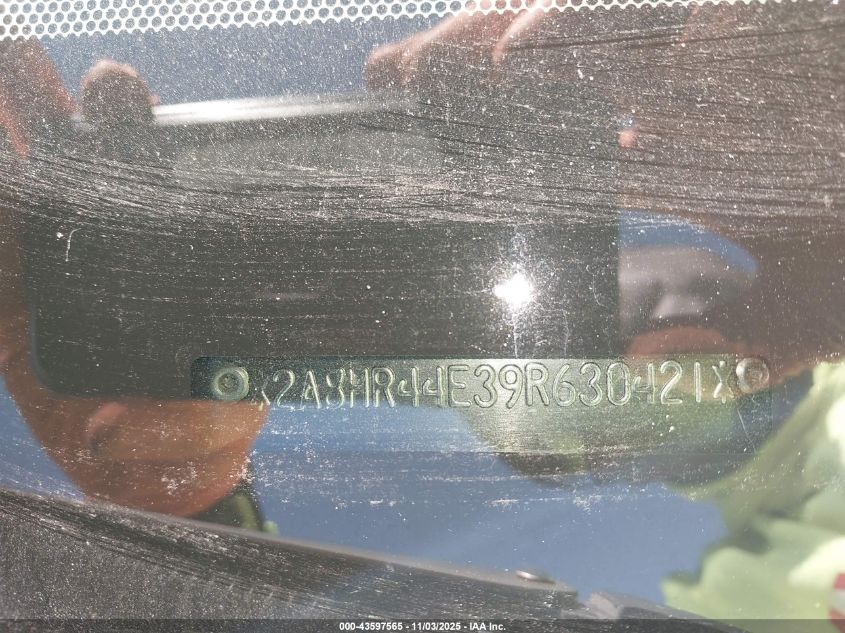 2009 Chrysler Town & Country Lx VIN: 2A8HR44E39R630421 Lot: 43597565