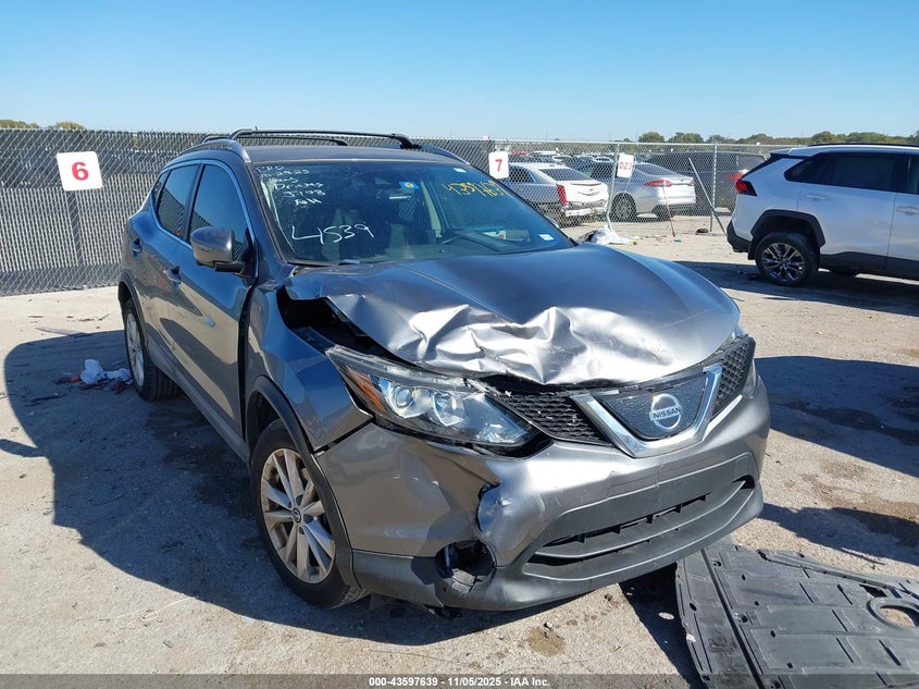 NISSAN ROGUE SPORT SV
