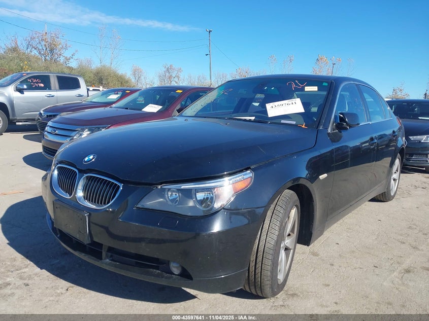 WBANF33596CS36664 2006 BMW 5ER photo no. 2