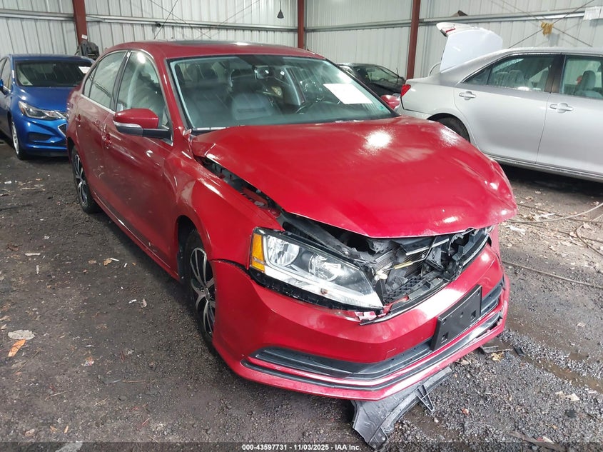 2017 VOLKSWAGEN JETTA 1.4T SE - 3VWDB7AJ4HM246213