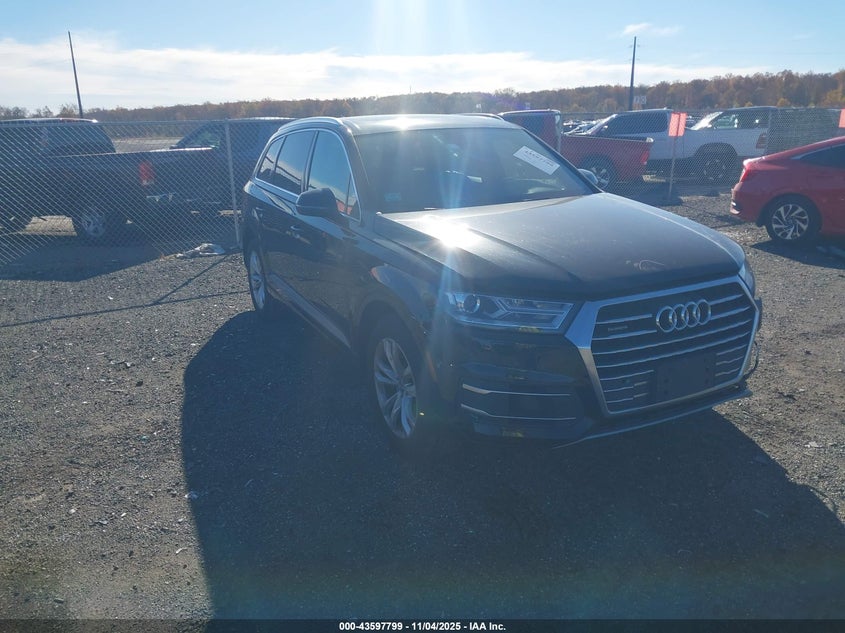 2017 Audi Q7 3.0T Premium VIN: WA1LAAF78HD007197 Lot: 43597799