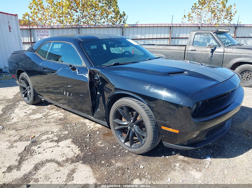 DODGE CHALLENGER SXT