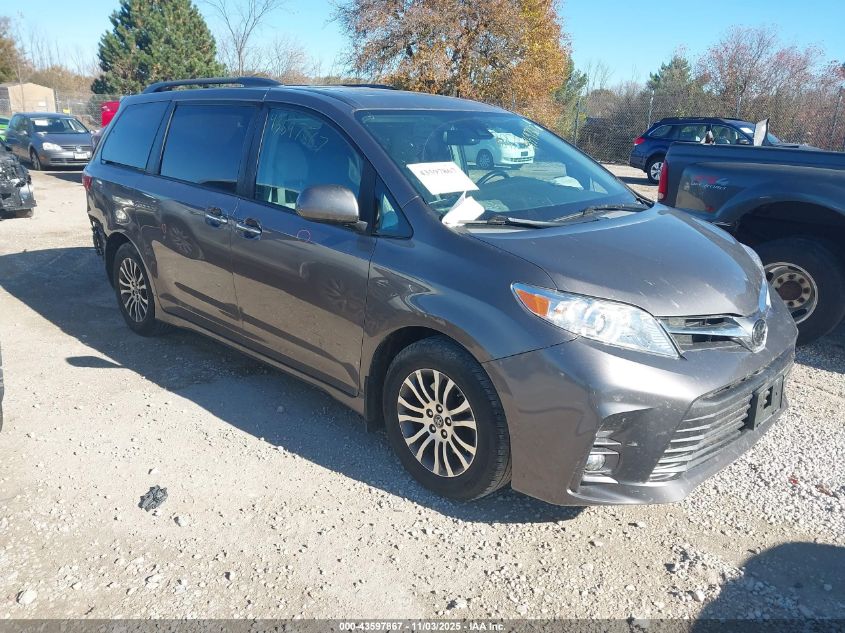 2019 TOYOTA SIENNA XLE PREMIUM 8 PASSENGER - 5TDYZ3DCXKS999144
